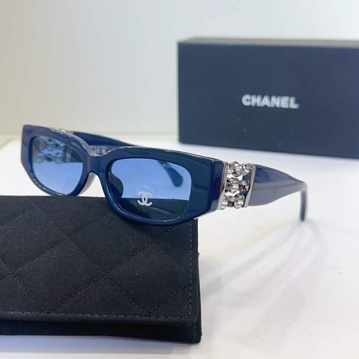 Picture of Chanel Sunglasses _SKUfw76771364fw